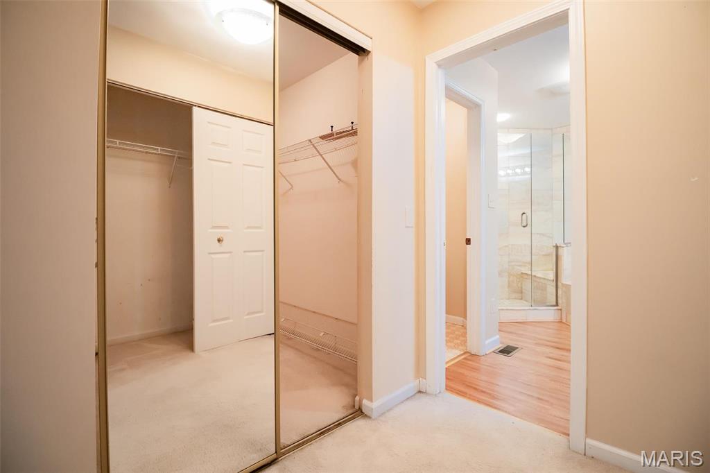 Lakes Estates The - Residential Lease
