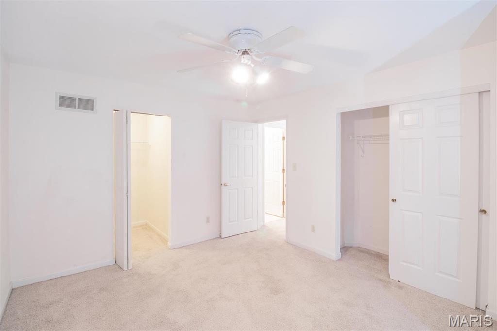 Lakes Estates The - Residential Lease