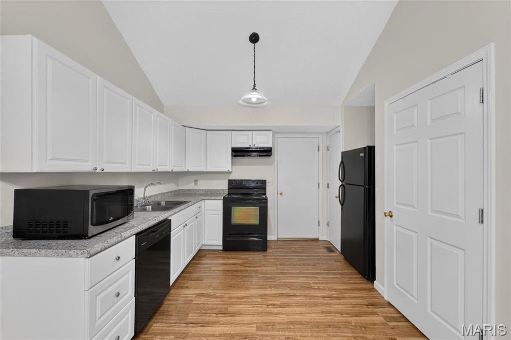 Lsl Bayside Estate #1 - Residential Lease