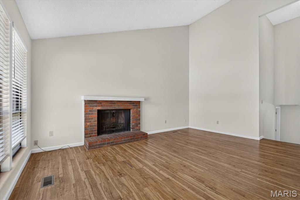 Lsl Bayside Estate #1 - Residential Lease