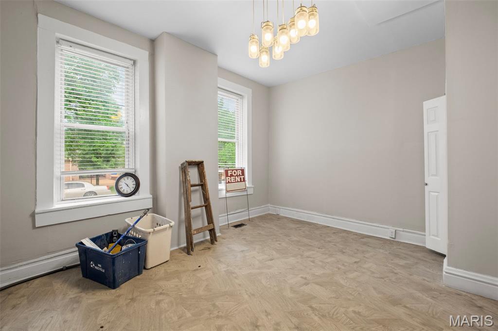 St Louis Commons Add - Residential