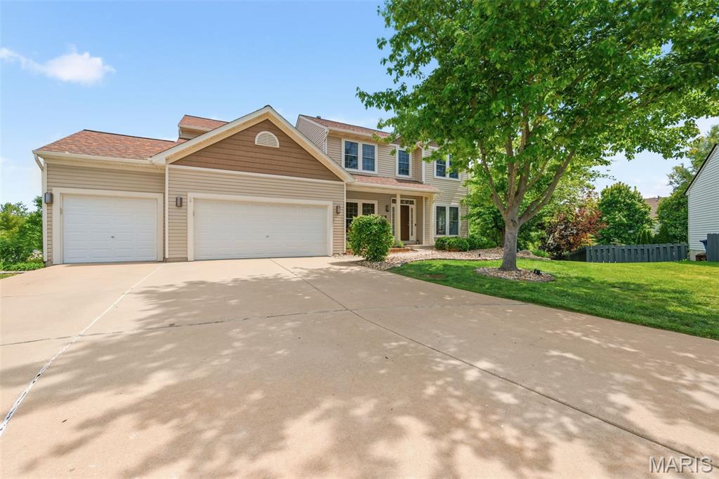 The Manors At Glenbrook - Residential