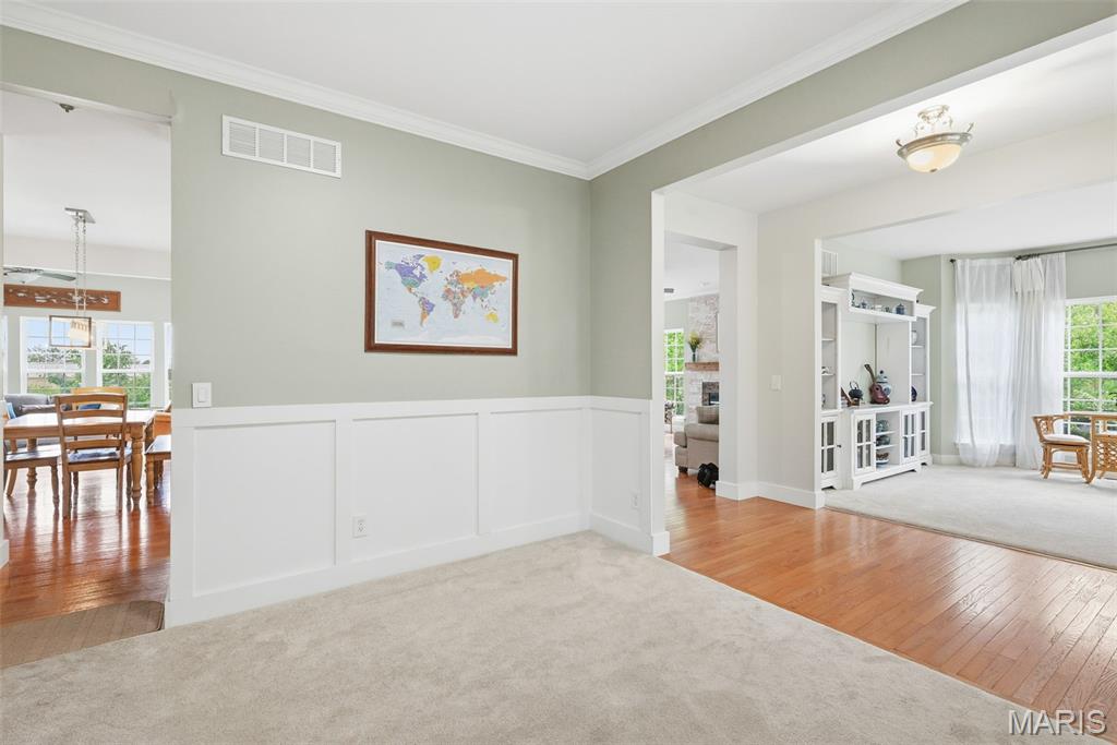 The Manors At Glenbrook - Residential