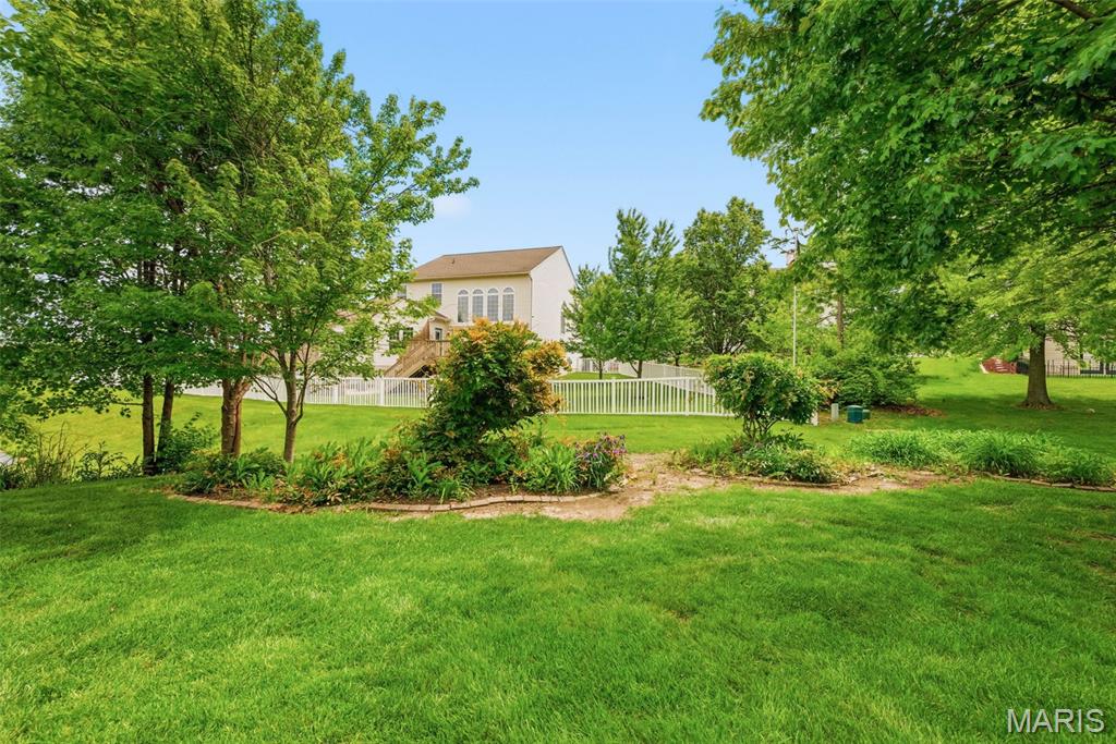 The Manors At Glenbrook - Residential