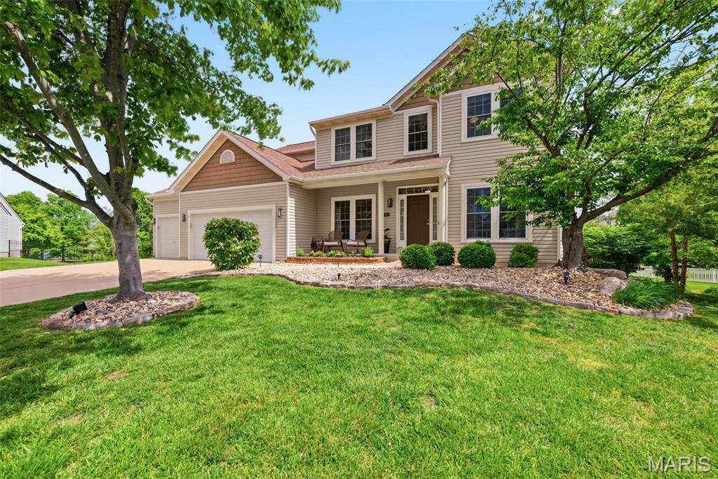 The Manors At Glenbrook - Residential