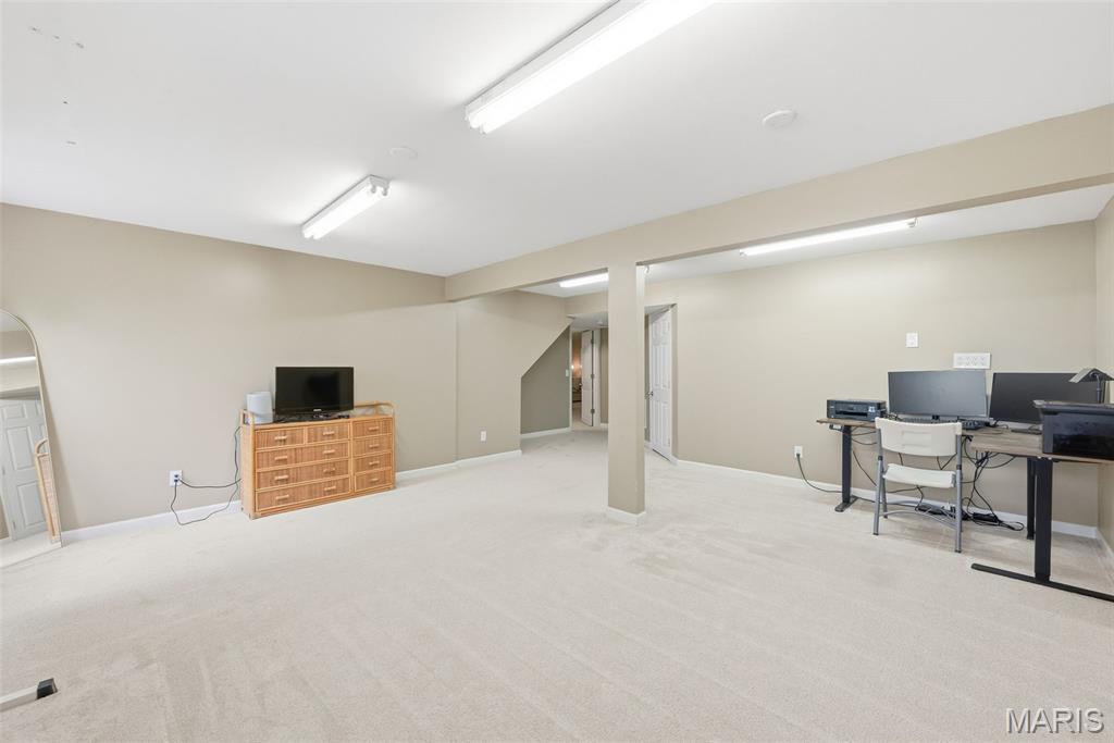 The Manors At Glenbrook - Residential