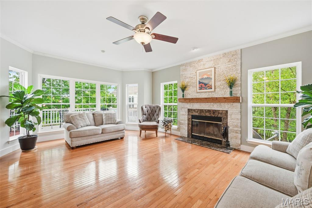 The Manors At Glenbrook - Residential