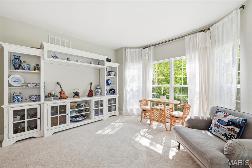 The Manors At Glenbrook - Residential