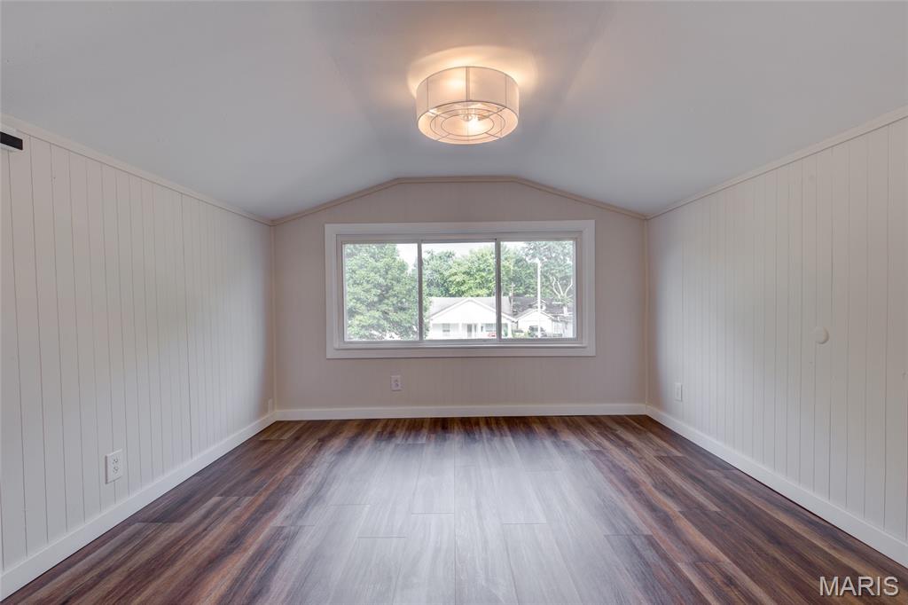 Le Claire Add - Residential