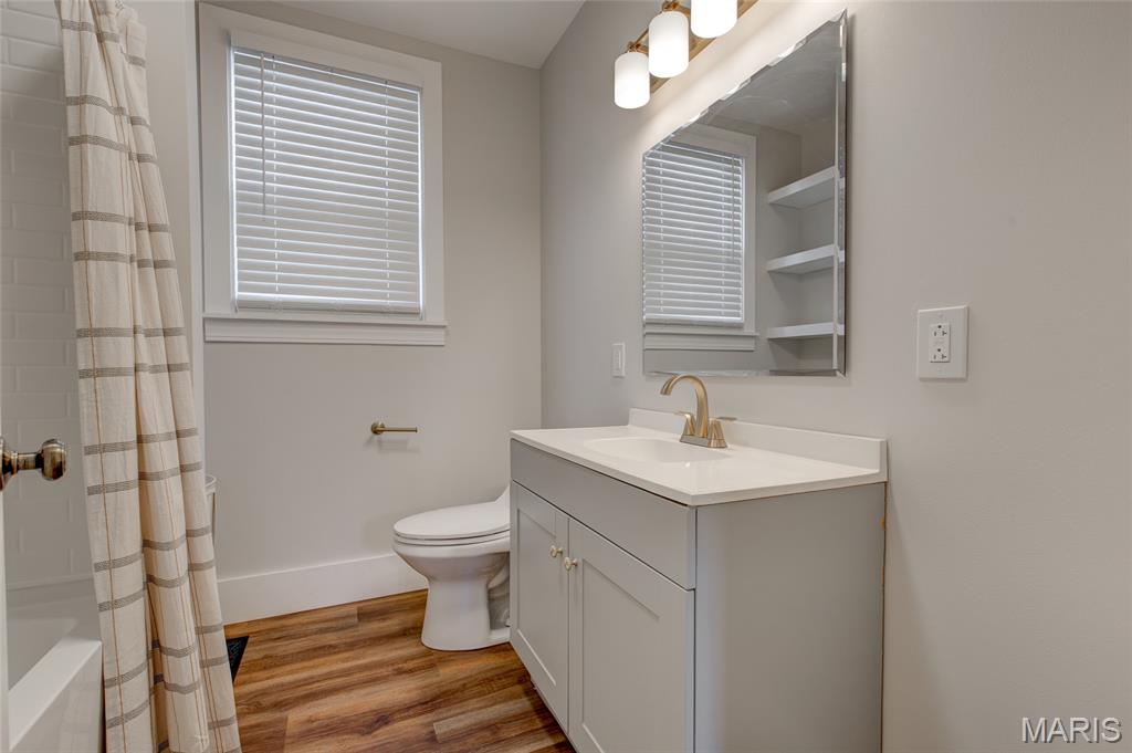 Le Claire Add - Residential