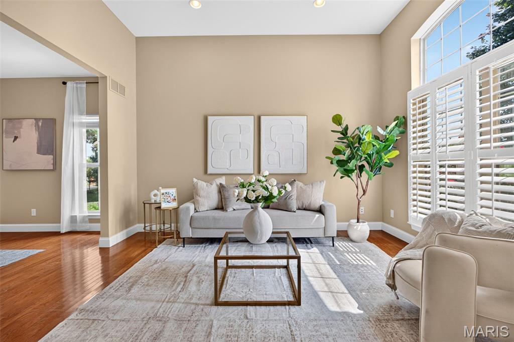 Peine Lake Estate - Residential