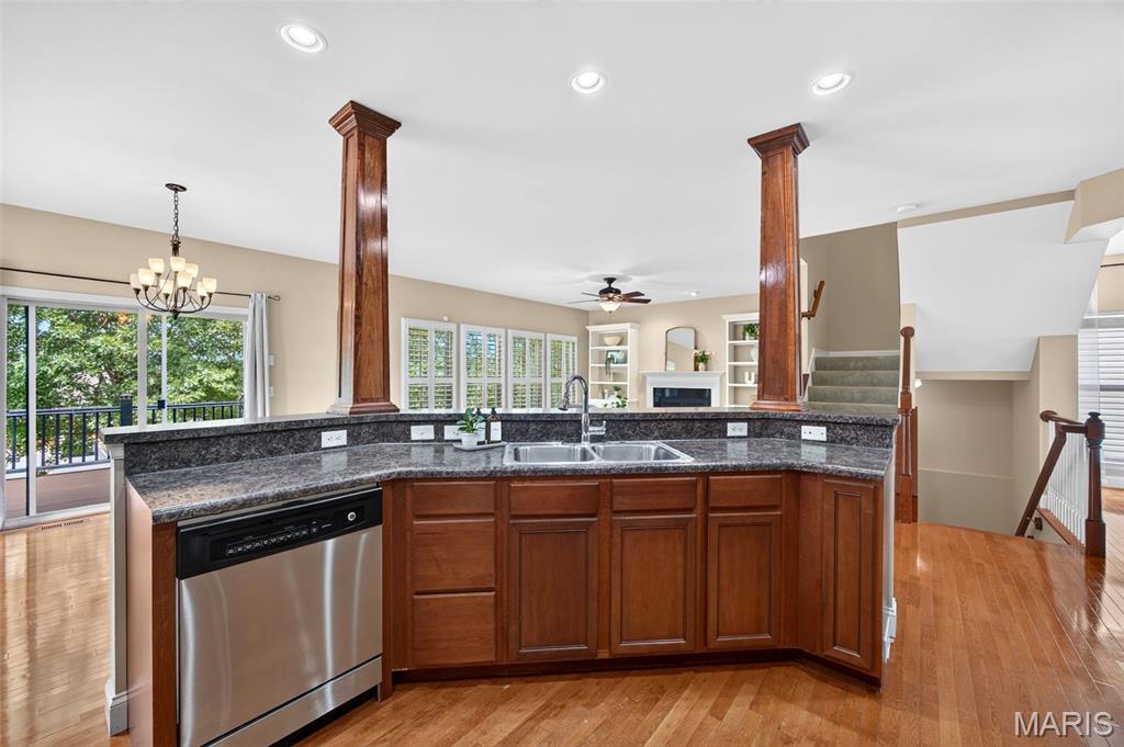 Peine Lake Estate - Residential