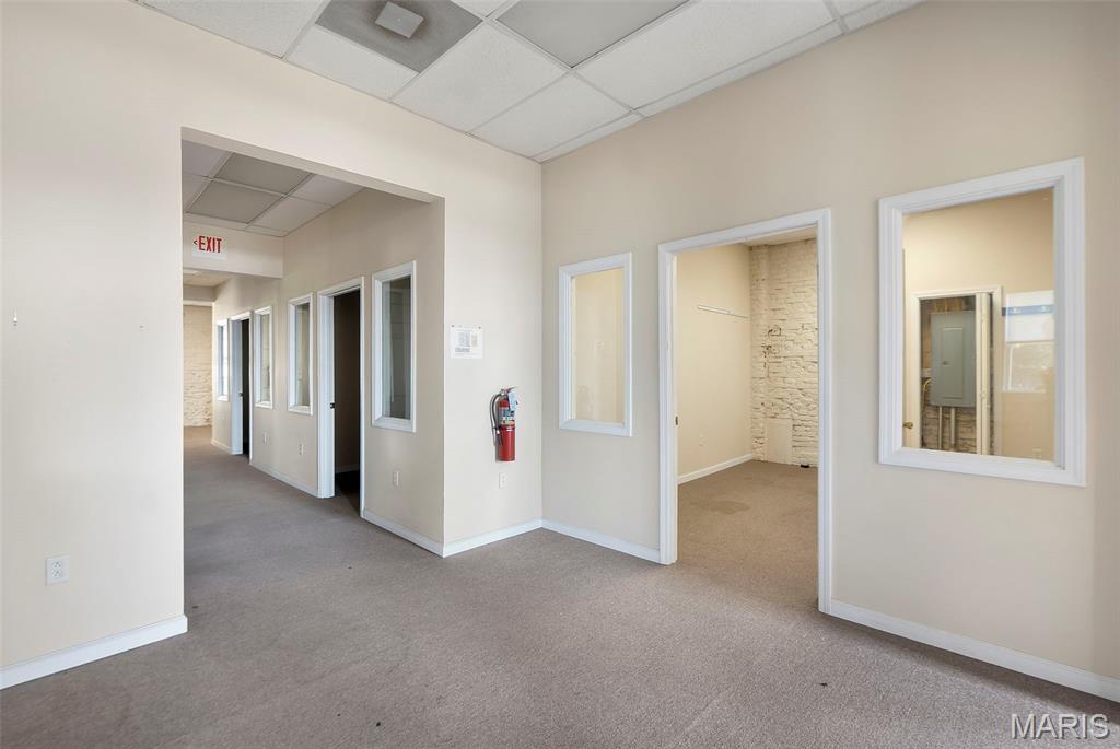 n/a - Commercial Sale