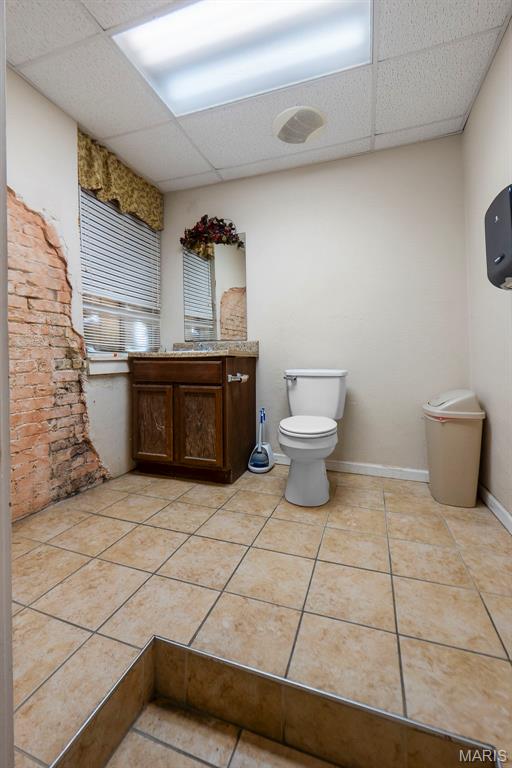n/a - Commercial Sale