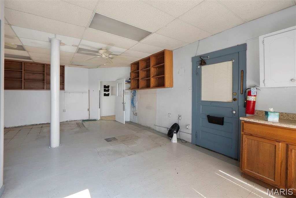 n/a - Commercial Sale