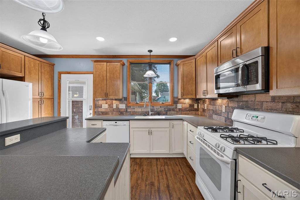 NOT IN A SUBDIVISION - Residential