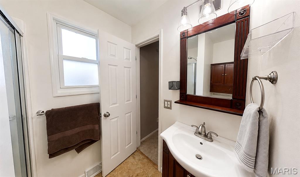 Lakeview Estates 01/Steeles - Residential