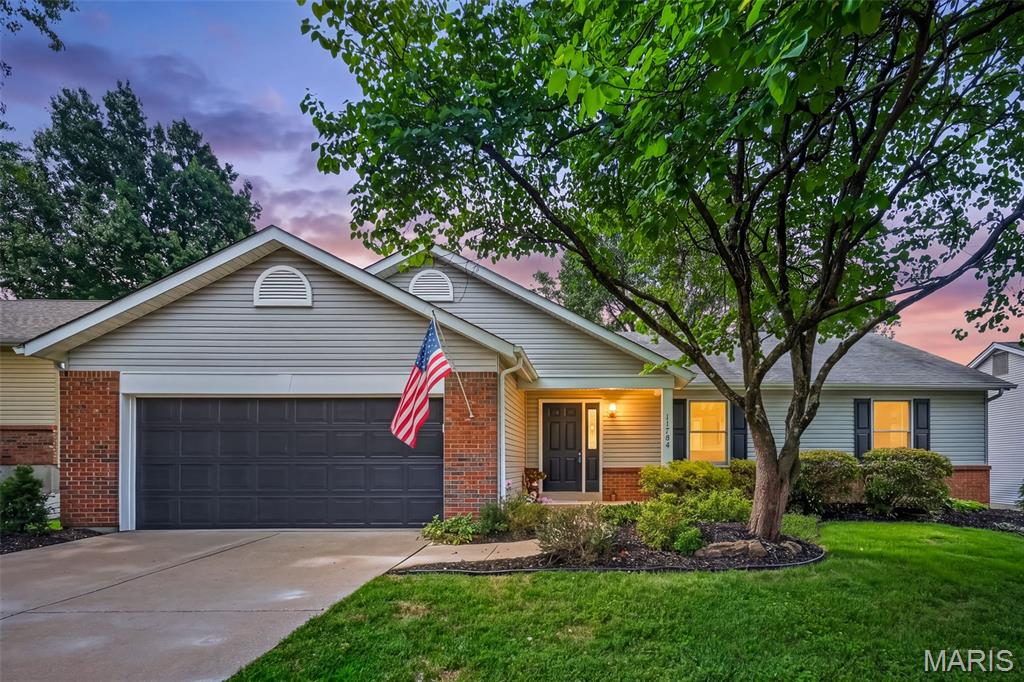 Parkwood Acres 2 Lt 20 & Lt Pt 21 - Residential