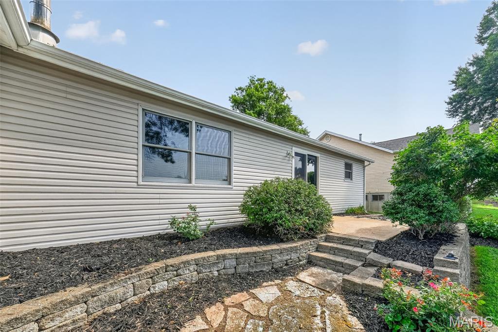 Parkwood Acres 2 Lt 20 & Lt Pt 21 - Residential