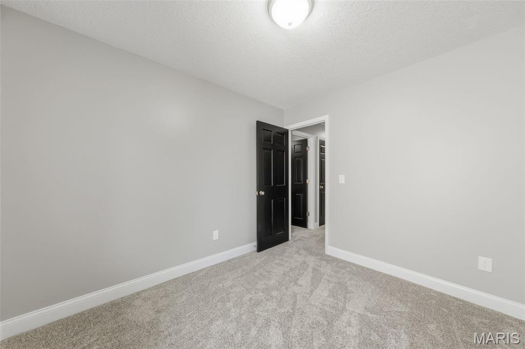 Parkwood Acres 2 Lt 20 & Lt Pt 21 - Residential