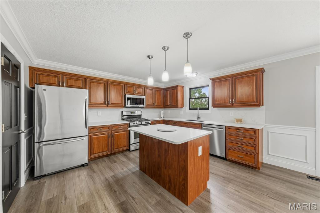 Parkwood Acres 2 Lt 20 & Lt Pt 21 - Residential