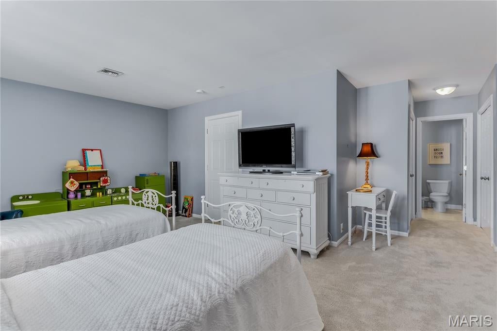 Middleton Court Condo Ph One - Residential