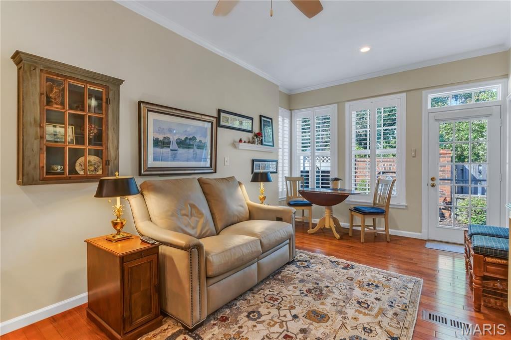Middleton Court Condo Ph One - Residential