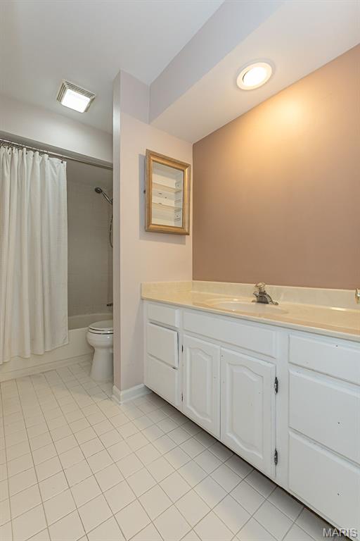 Brooksgate Manor - Residential