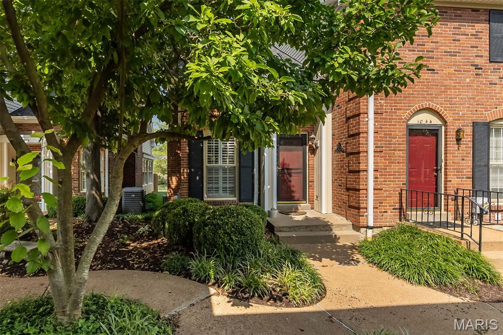 Brooksgate Manor - Residential
