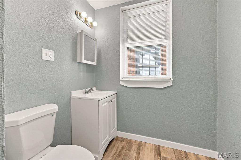 Dwyers Add - Residential Income