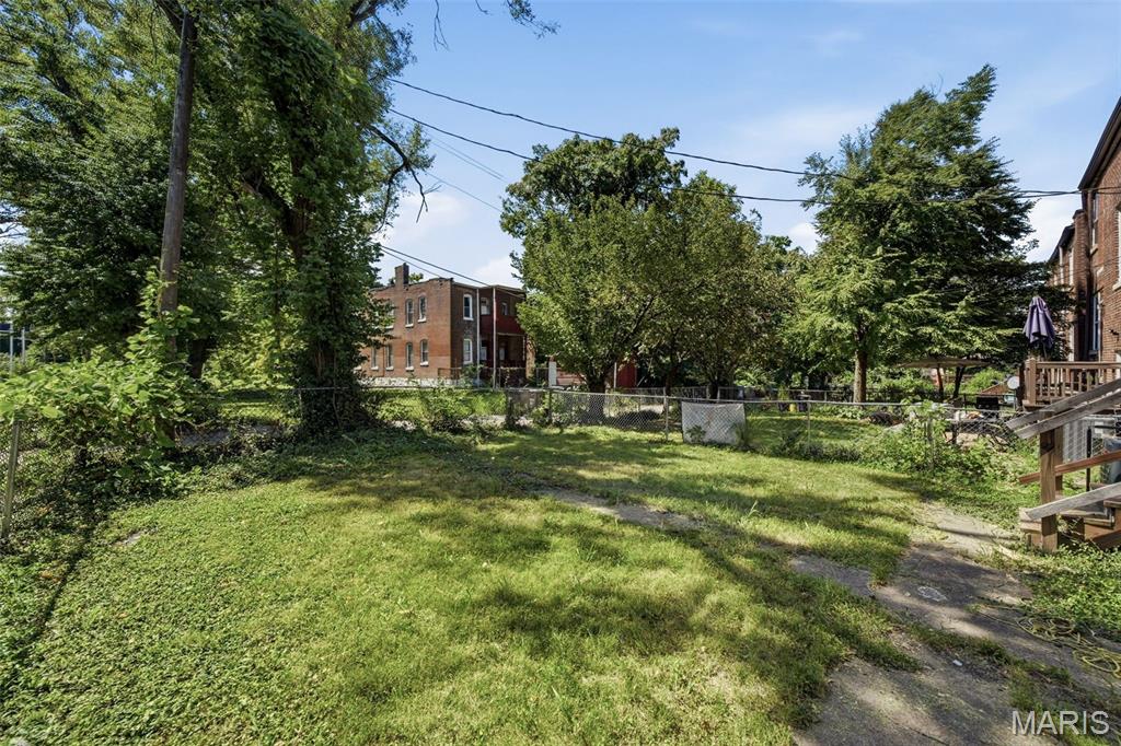 Dwyers Add - Residential Income