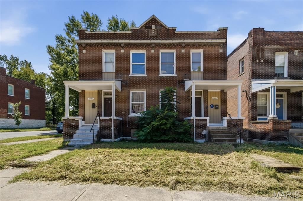 This fully updated duplex presents an excellent opportunity for both investors and owner-occupants. One unit is currently leased to a Section 8 tenant for $1,710 per month, providing immediate and dependable rental income. The second unit is vacant and move-in ready, making it ideal for an owner-occupant or an investor looking to lease it for an estimated $1,500–$1,600 per month.
The occupied unit, located at 6000 Etzel, features four generously sized bedrooms and two full bathrooms. The vacant unit at 6002 Etzel offers three bedrooms and one-and-a-half bathrooms. Both units are thoughtfully designed for comfortable living and feature first-floor laundry, updated kitchens and bathrooms with modern finishes, and brand-new dishwashers.
Recent improvements include new flooring in the kitchens and bathrooms, as well as newer central air-conditioning systems. The property’s desirable location places it just minutes from the Delmar Loop, Forest Park, and Washington University, providing convenient access to dining, shopping, entertainment, education, and major employment centers.
The vacant unit at 6002 Etzel is available for showings. The occupied unit at 6000 Etzel may be viewed with an accepted contract.
Financial information is available upon request.