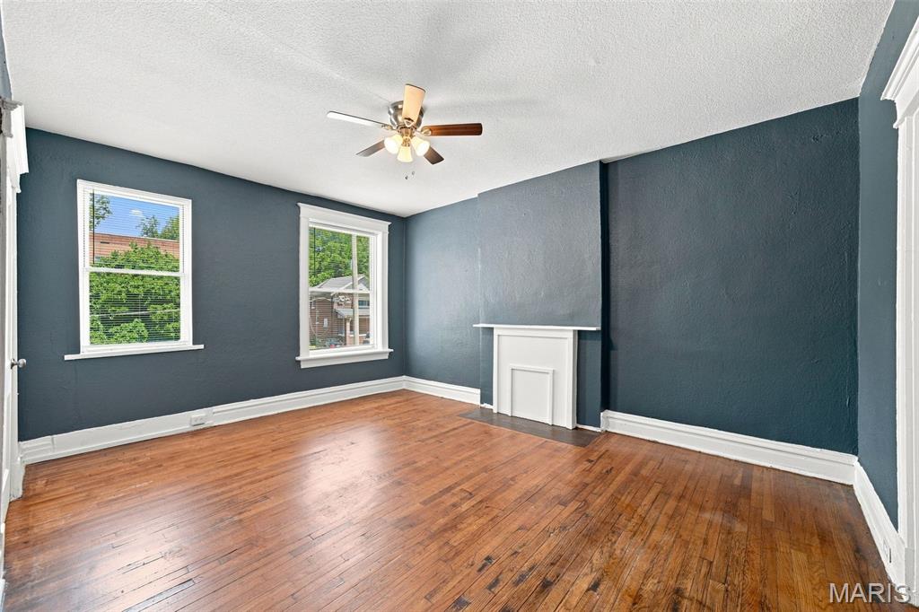 Dwyers Add - Residential Income