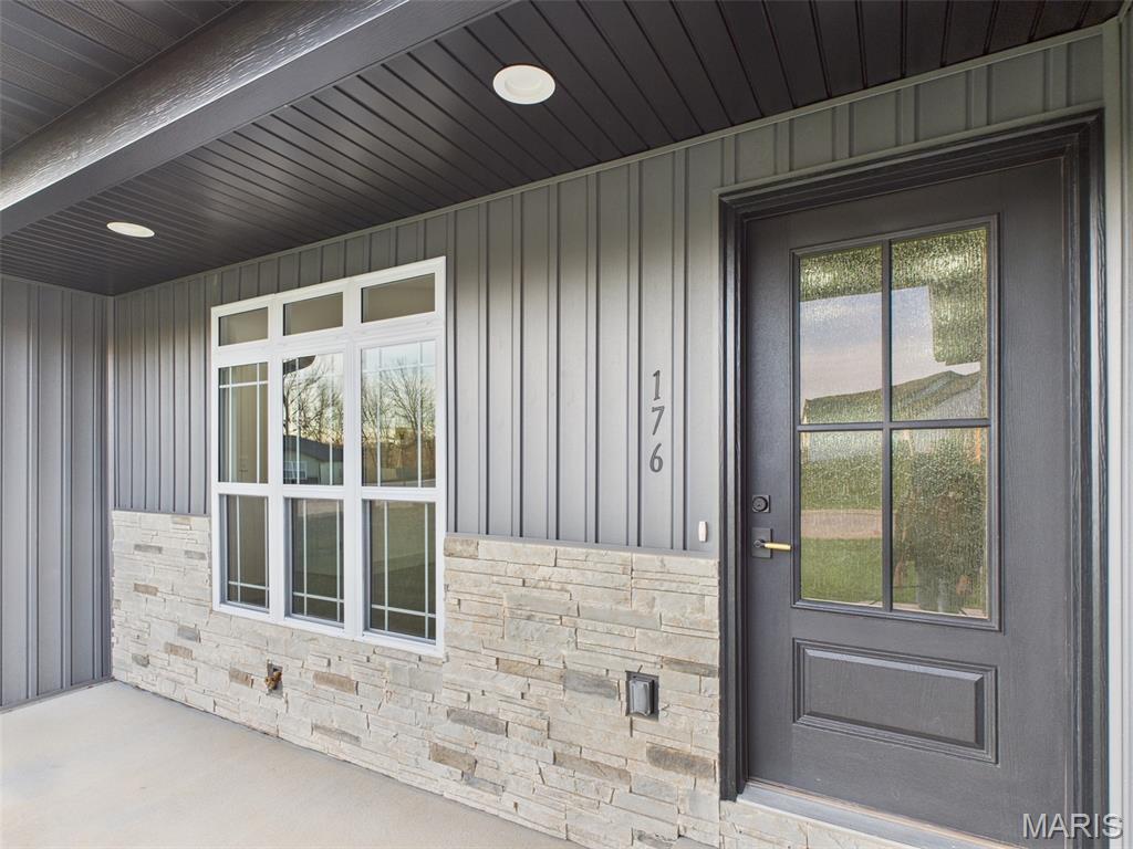 Summit Pass - Residential