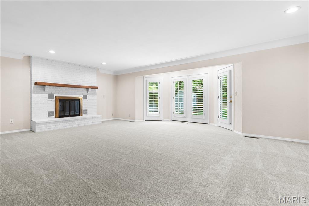 Chenot Place - Residential