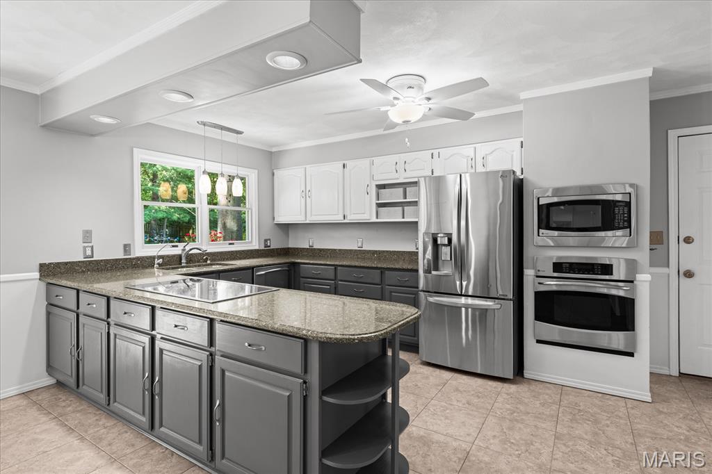Chenot Place - Residential