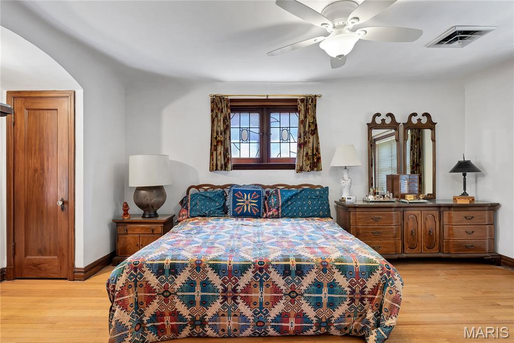 Davis Place - Residential