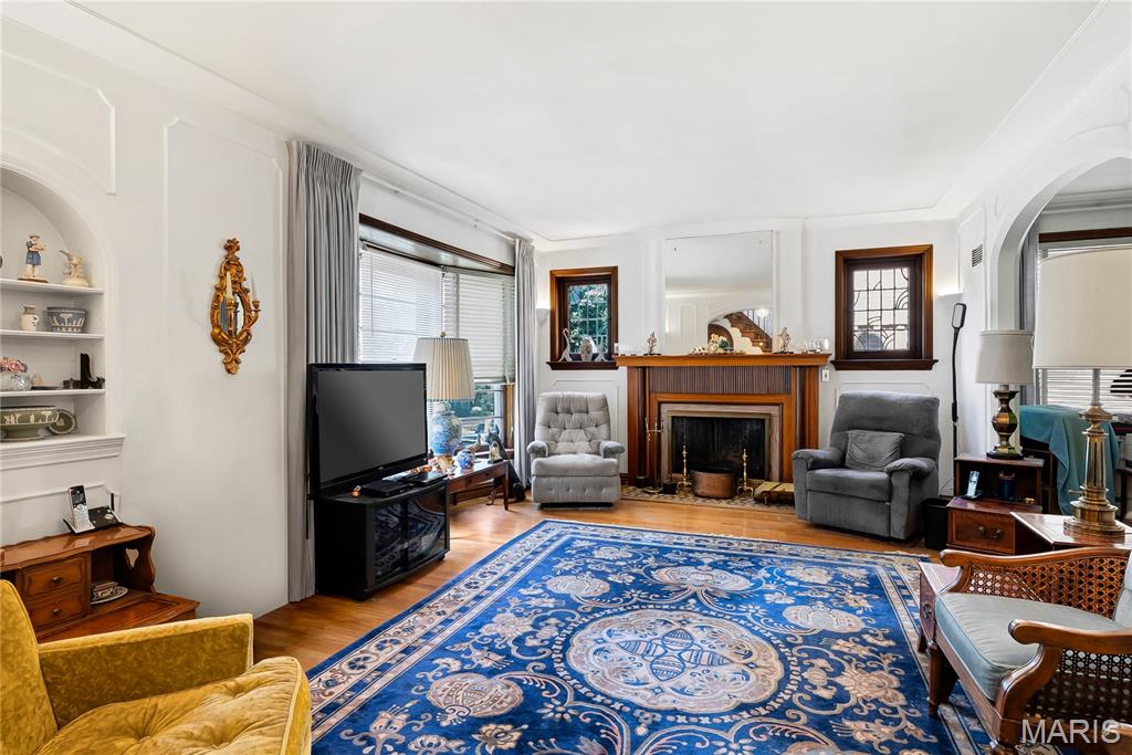 Davis Place - Residential