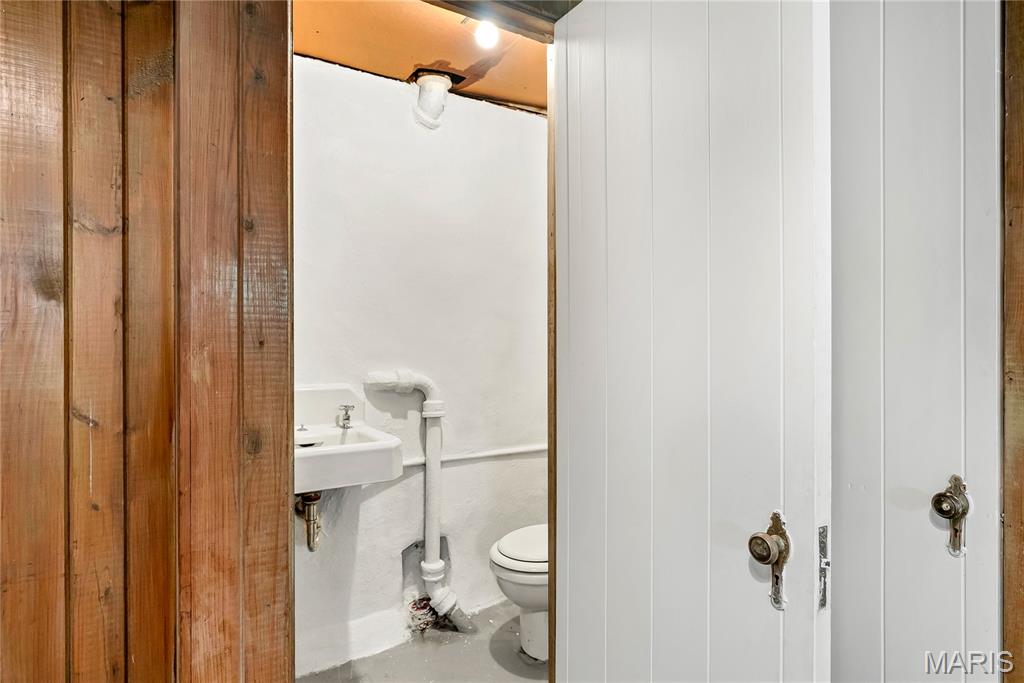 Davis Place - Residential