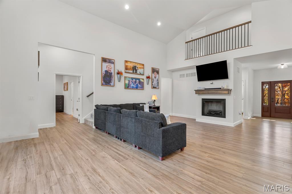 Lake Sherwood Estates - Residential
