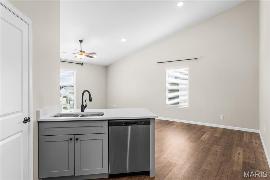 fountain place - Residential Lease