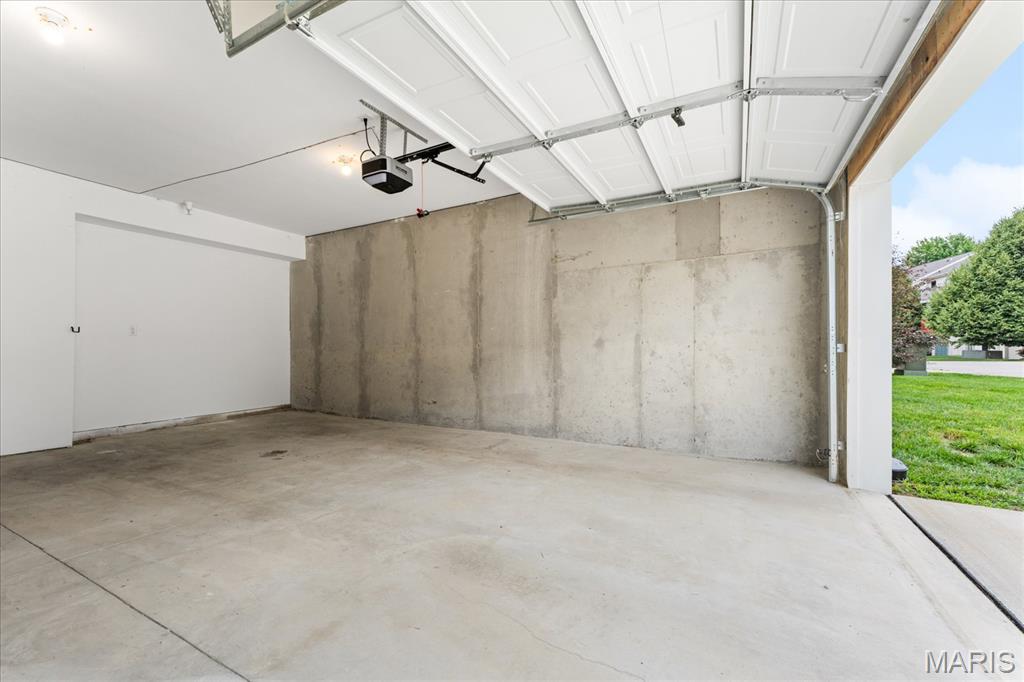 fountain place - Residential Lease