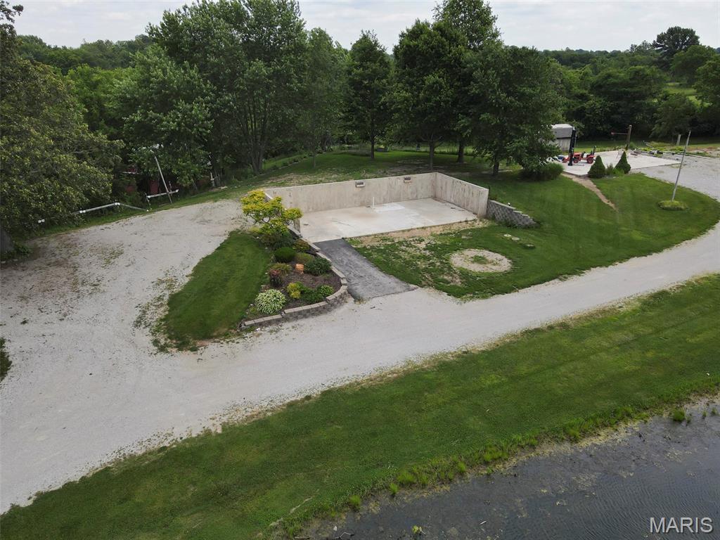not in a subdivision - Land