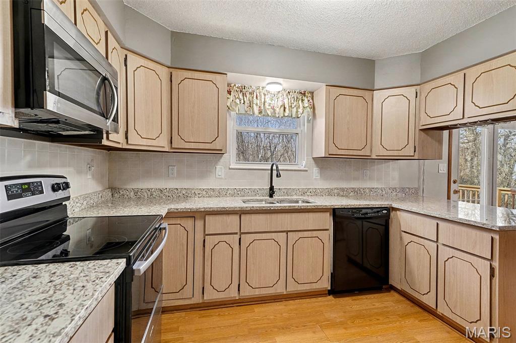 Woodridge Estates 06 Amd - Residential