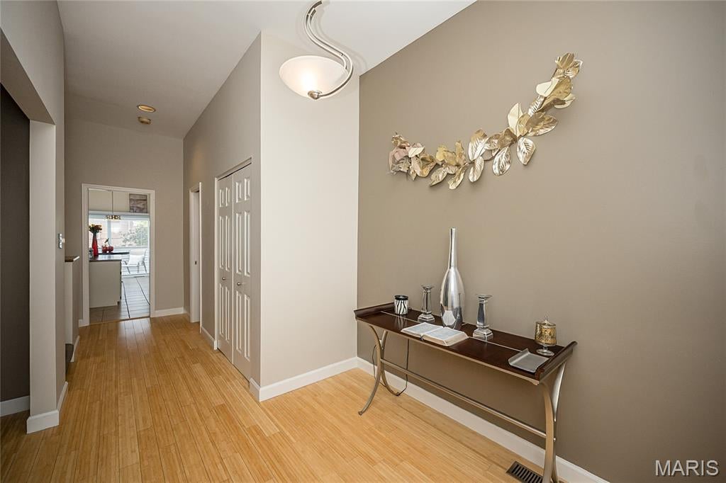 Lafayette Court - Residential