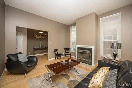 Lafayette Court - Residential