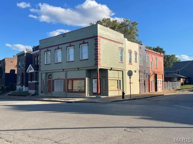 Lynch Add - Commercial Sale
