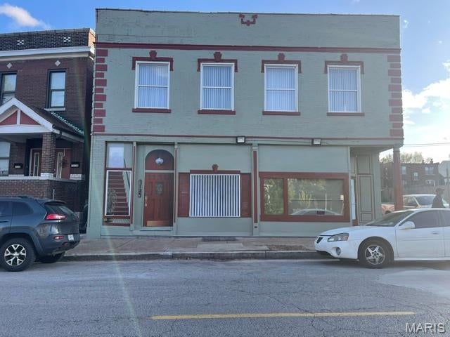 Lynch Add - Commercial Sale
