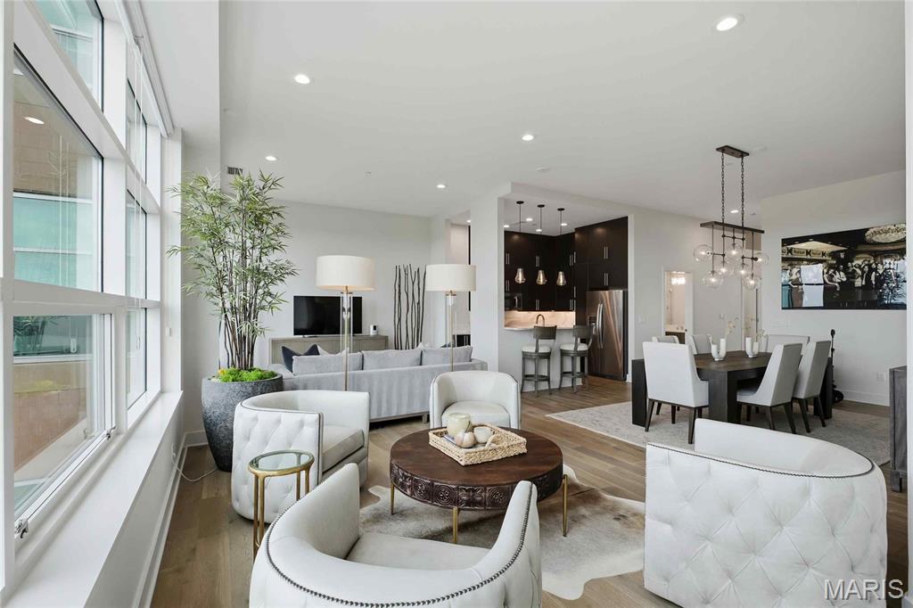 Maryland Walk A Condo - Residential
