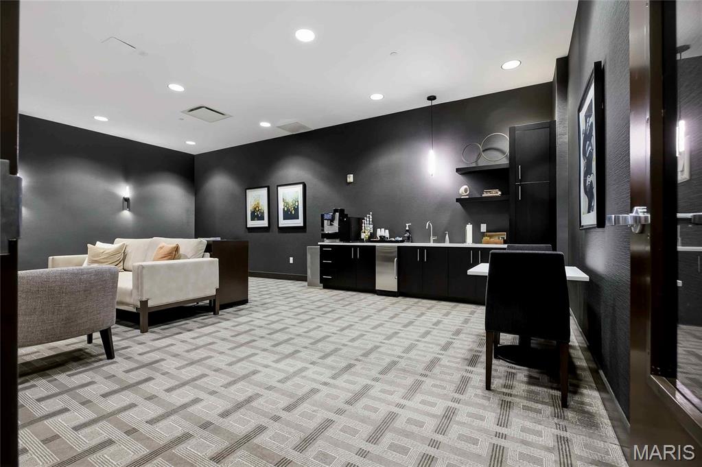 Maryland Walk A Condo - Residential